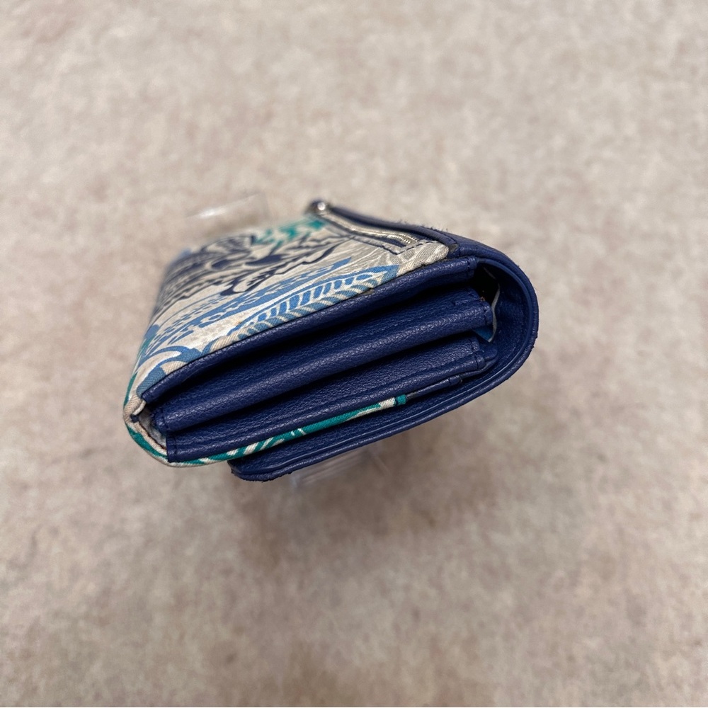 Vera Bradley Blue Leather Floral Fabric Long Accordion Snap Wallet - Picture 3 of 15